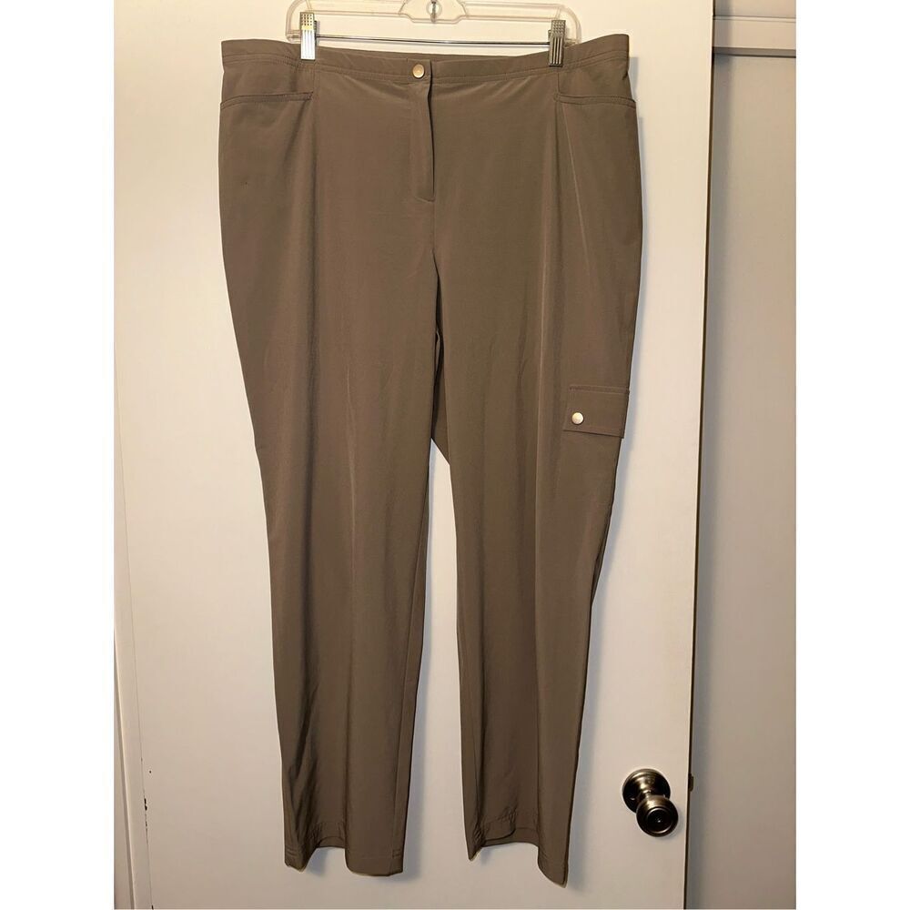 Chicos Weekends Women’s Lightweight Khaki Tan Pants Size 3 Short